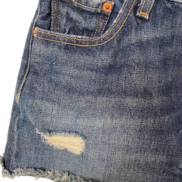 Levi 501 High-Rise Denim Jean Shorts, 25 - Picture 7 of 12